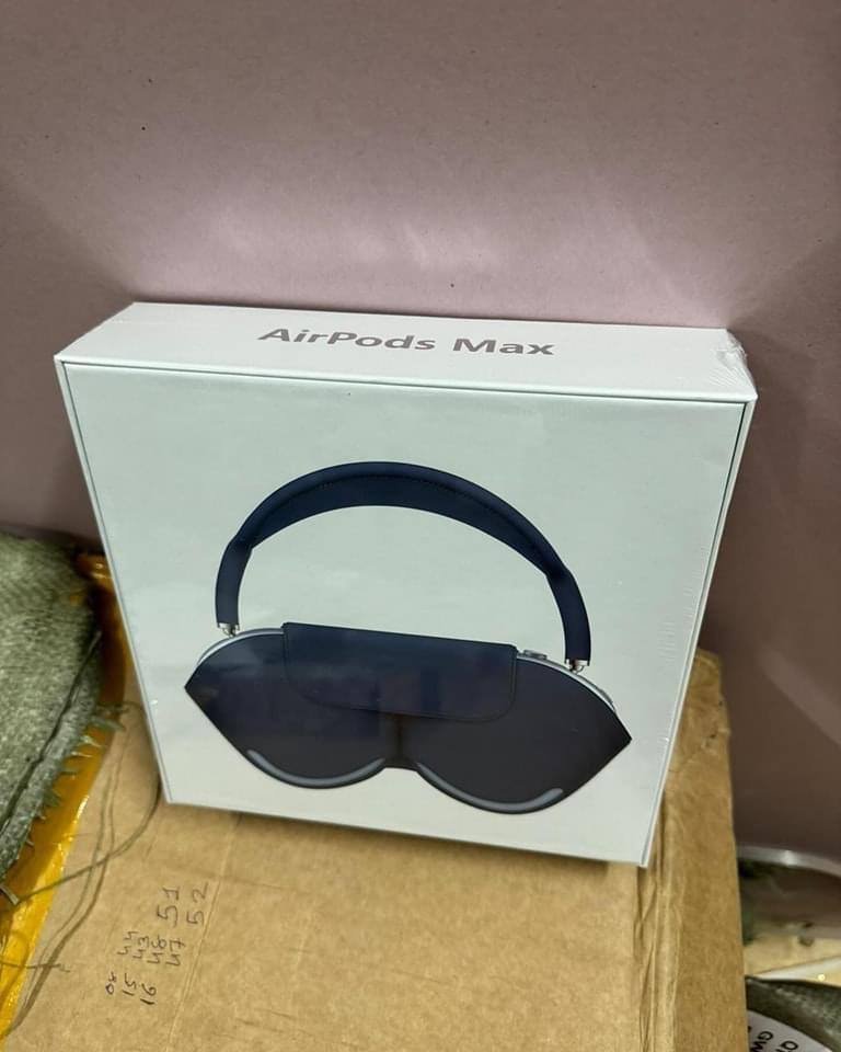 AirPods Max