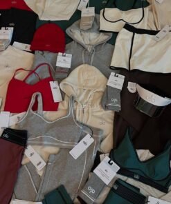 Alo Yoga Kleding