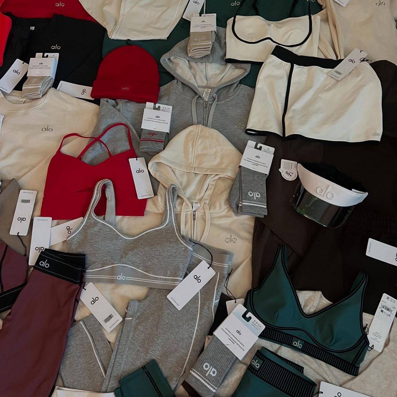 Alo Yoga Kleding